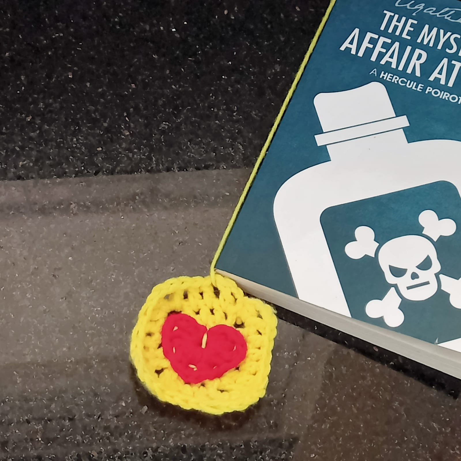 Heart bookmark